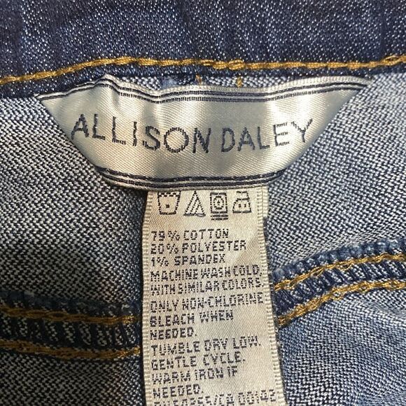 3for$20 Allison Daley Jeans - Picture 3 of 4
